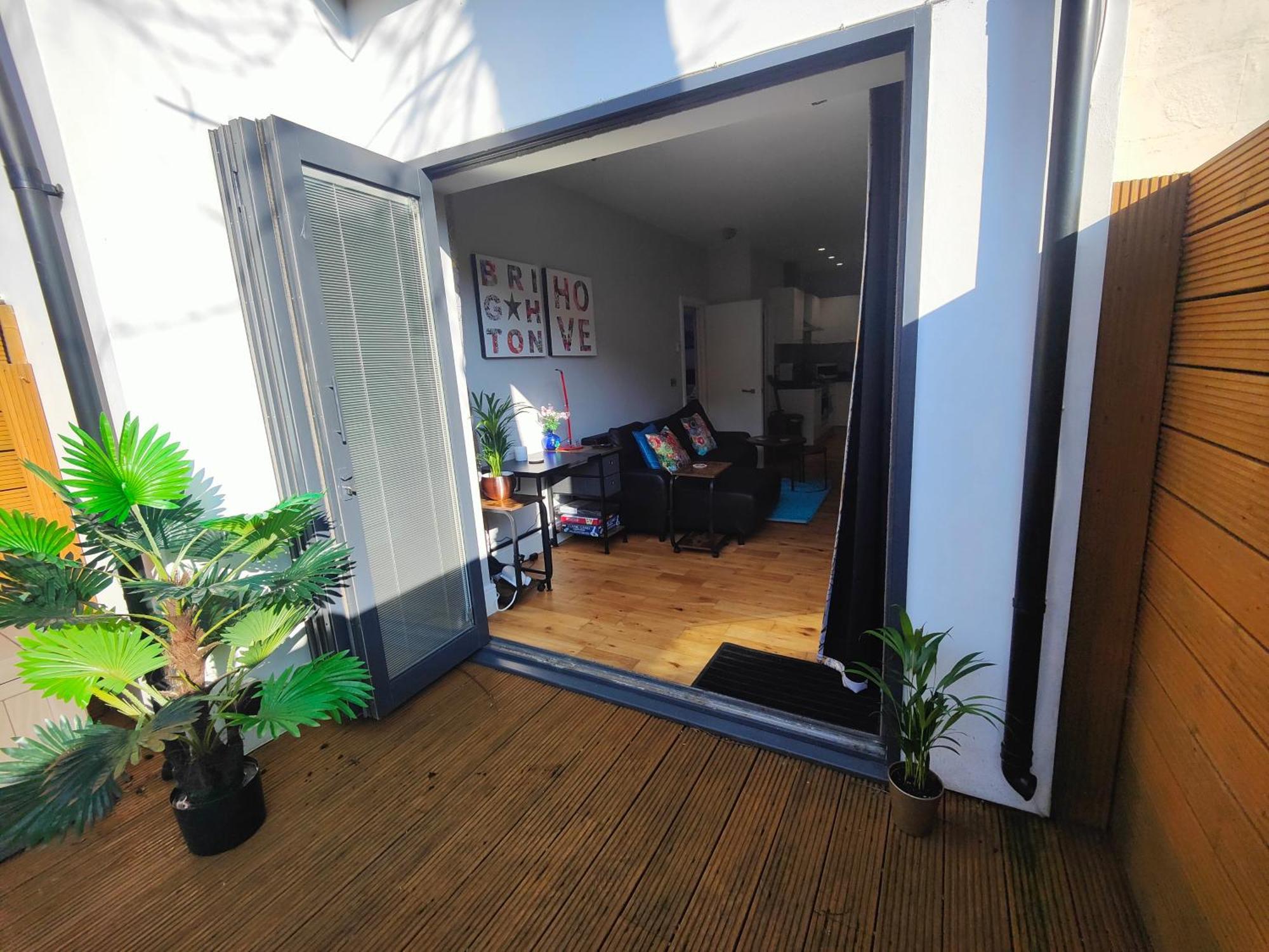 Modern Central Brighton Patio Flat - Free Parking! Exterior foto